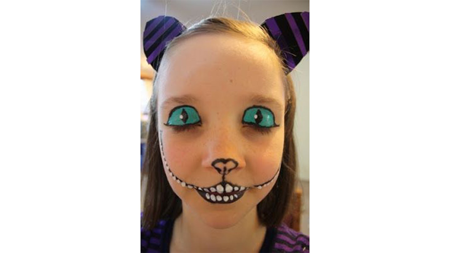 Cheshire cat face paint