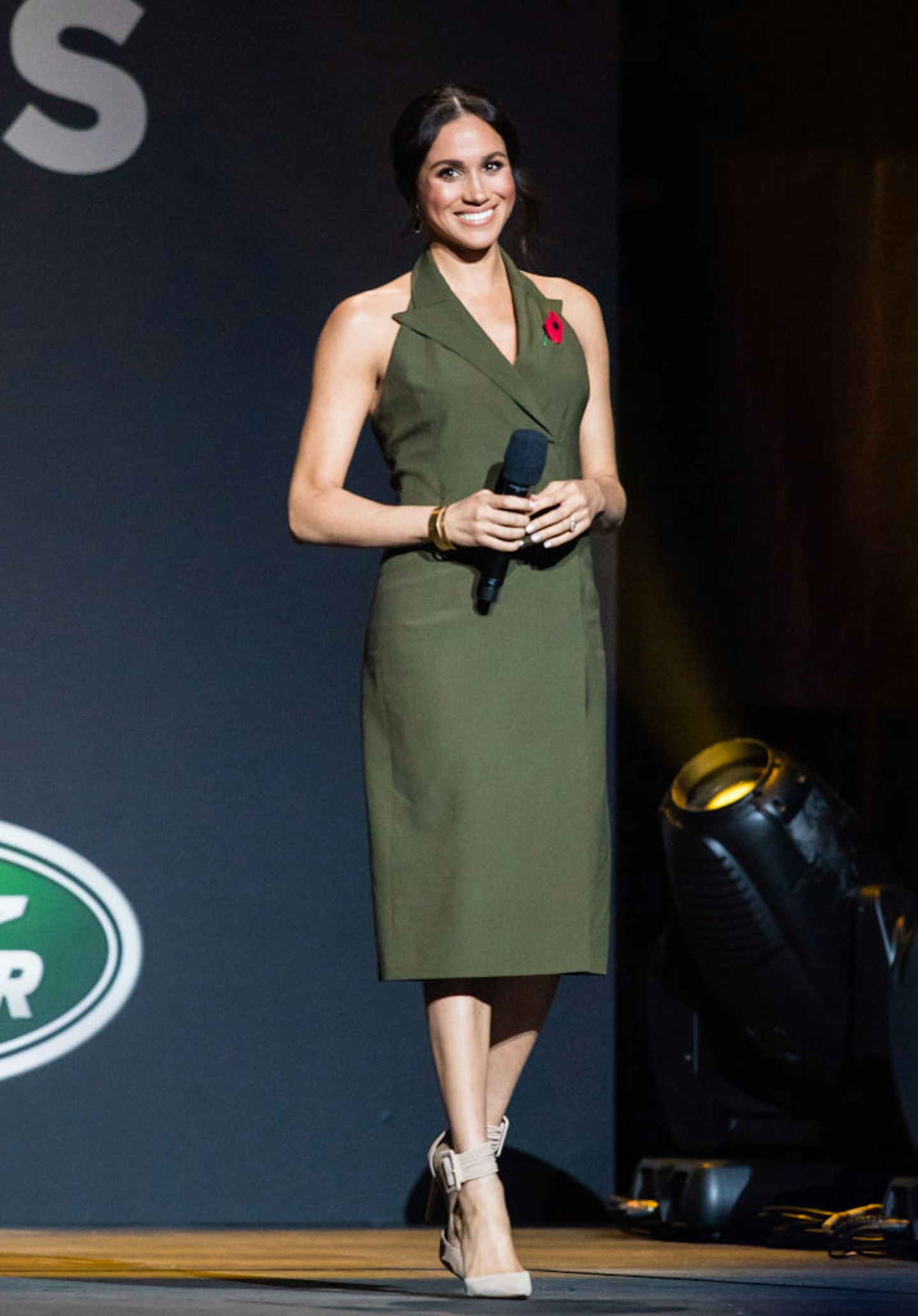meghan markle pregnancy style