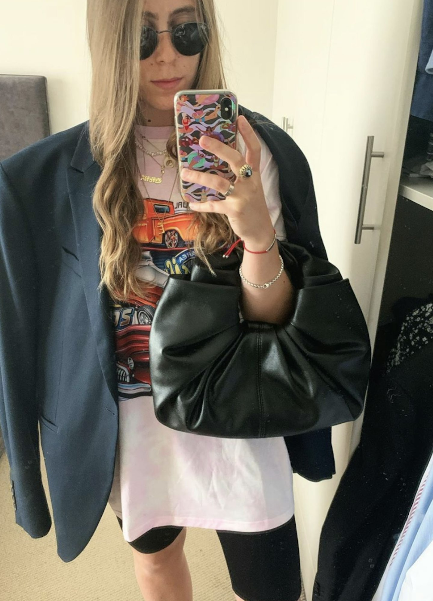 @tiedyetogether